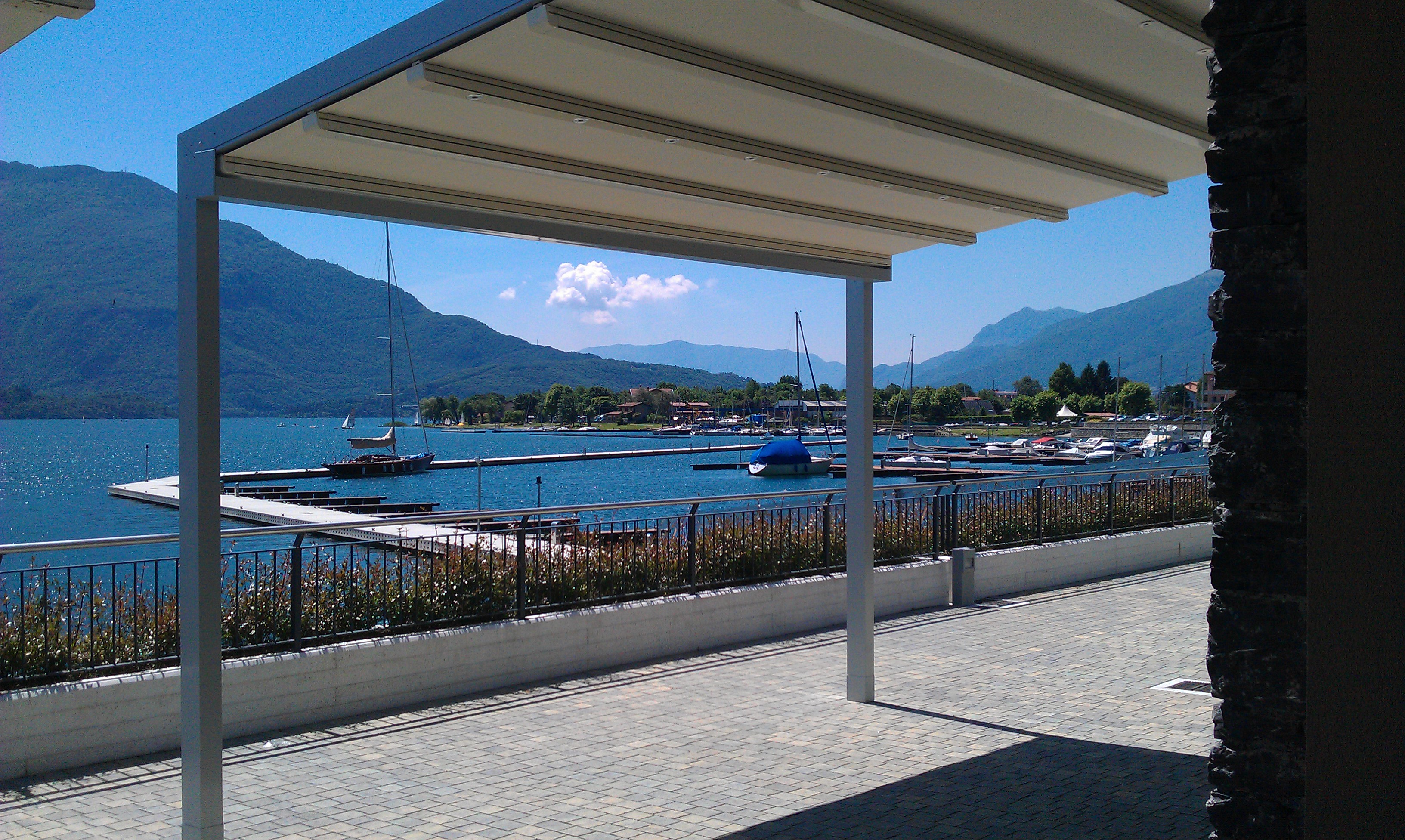 Pergola scorrevole